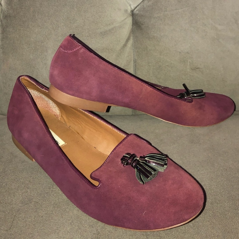 Steve Madden Black Tassel Loafers - Picture 2 of 5